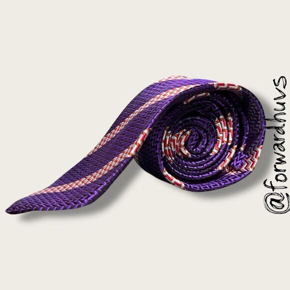 Holland & Sherry London 1836 Necktie – Bold  Luxury in 100% Silk - Picture 7 of 9